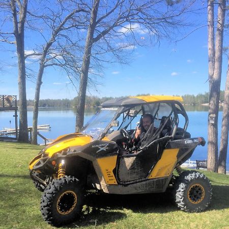 Clear Lake Resort West Branch Bagian luar foto
