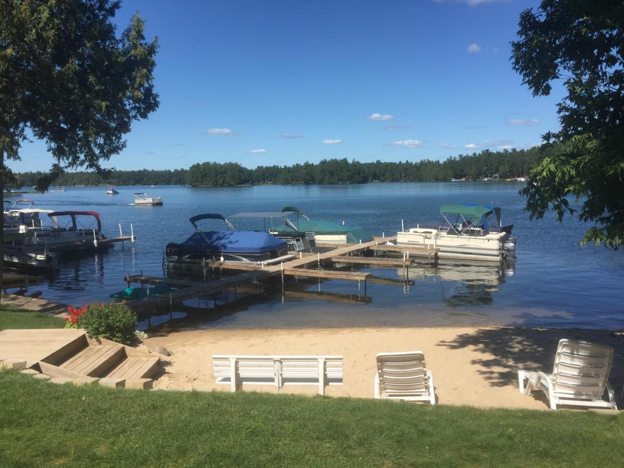 Clear Lake Resort West Branch Bagian luar foto