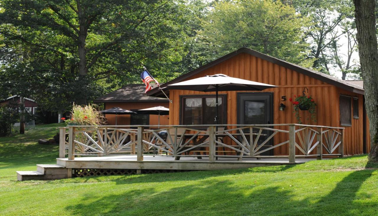 Clear Lake Resort West Branch Bagian luar foto